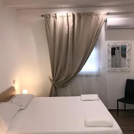 Otto Ulivi Con Piscina Privata